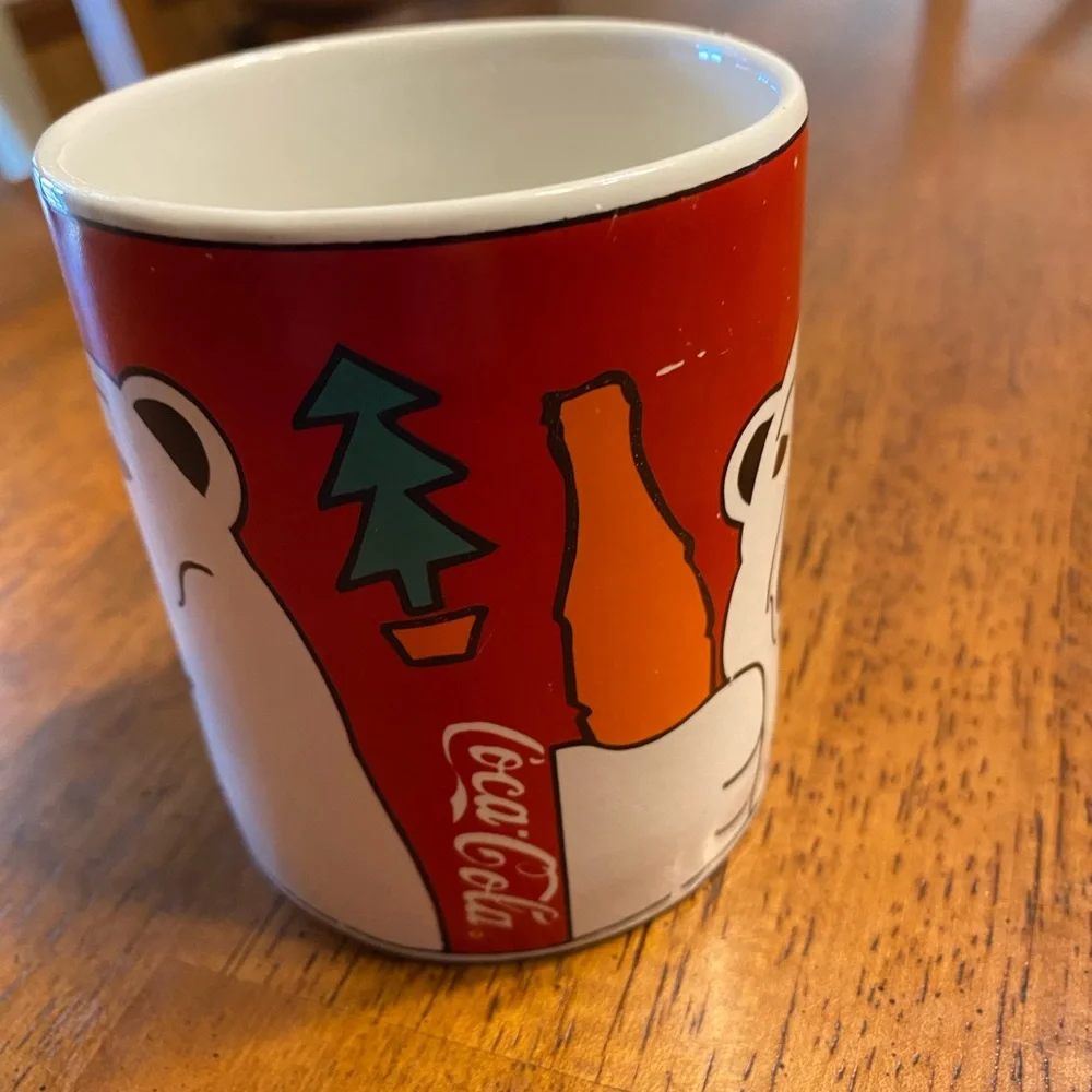 Coca-Cola mug from Gibson housewares. 1996 edition